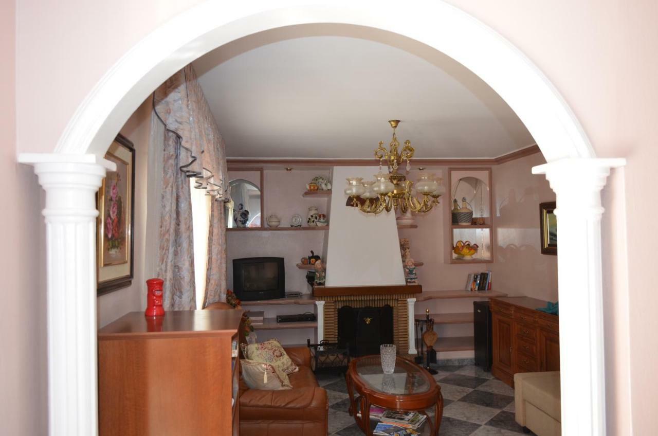 Casa Rural En Almayate Bajo Luaran gambar