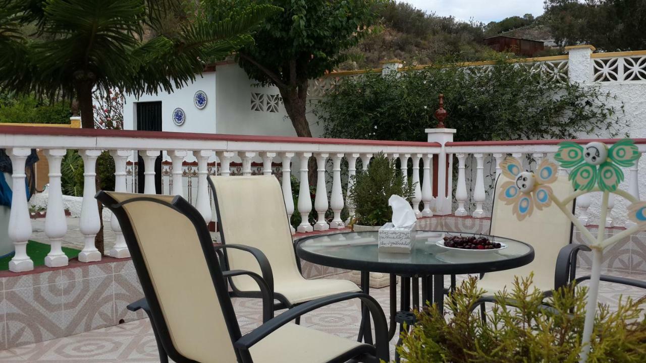 Casa Rural En Almayate Bajo Luaran gambar